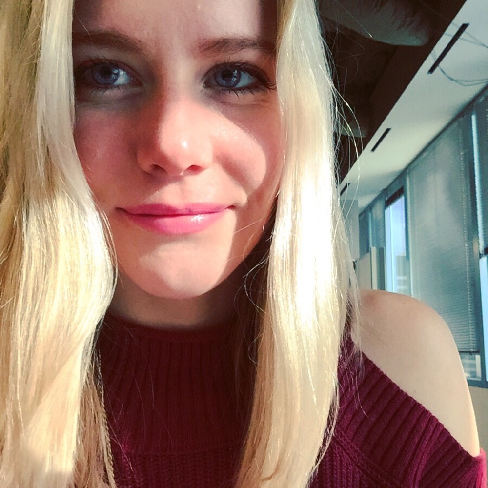 Meet your Posher, Courtney